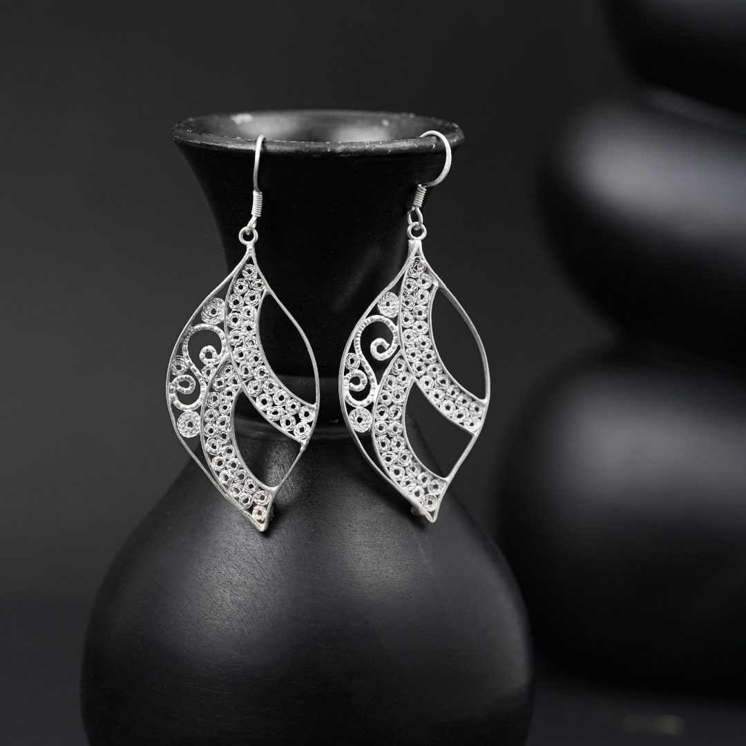 artisan Tarakashi silver earrings 925 Cuttack Odisha