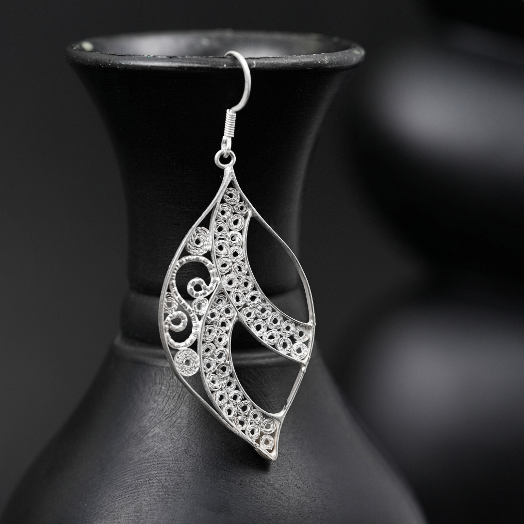 artisan Tarakashi silver earrings 925 Cuttack Odisha