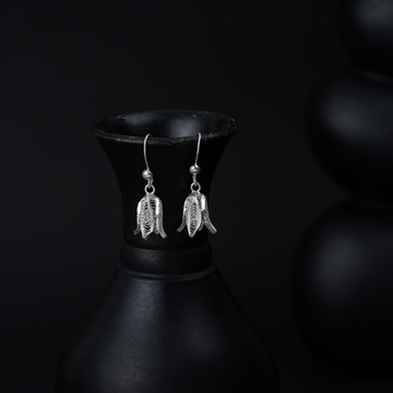 handmade Tarakashi filigree sterling silver earrings India
